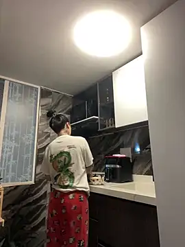 EmmyEvans1 online show from 09/23/25, 12:02