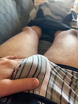 Snapshot of _Inchiodo_ chatting on 12/28/24, 09:52 Inchiodo online show from 12/28/24, 09:52