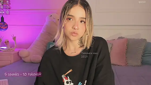 Snapshot of _Tammara_ chatting on 10/07/25, 11:02 Tammara online show from 10/07/25, 11:02