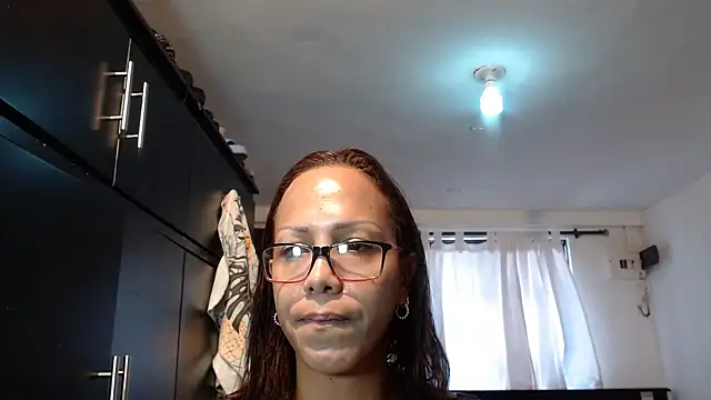 Snapshot of sensual_nataliee chatting on 12/03/24, 08:50 sensual nataliee online show from 12/03/24, 08:50