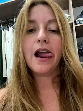 moniquerainx online show from 11/04/25, 03:05
