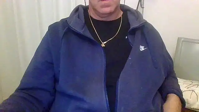 Snapshot of ANONIMO7735 chatting on 11/10/25, 05:34 ANONIMO7735 online show from 11/10/25, 05:34