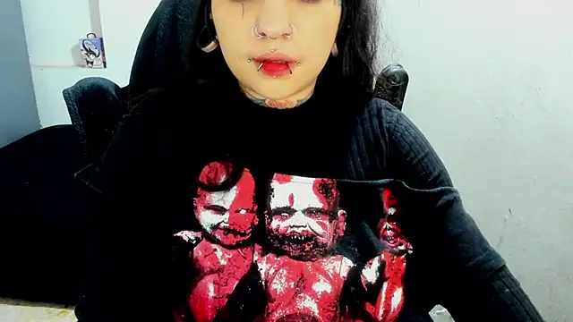 Snapshot of pink_dustt chatting on 10/19/25, 01:12 pink dustt online show from 10/19/25, 01:12