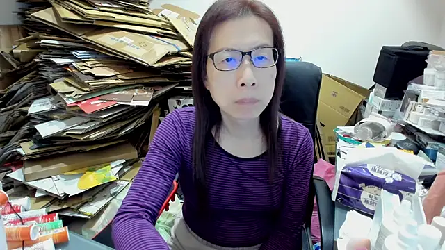 Snapshot of TiffanyC_4772 chatting on 01/26/25, 08:57 TiffanyC 4772 online show from 01/26/25, 08:57