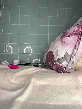 Snapshot of Anal_Top chatting on 01/23/25, 11:37 Anal Top online show from 01/23/25, 11:37