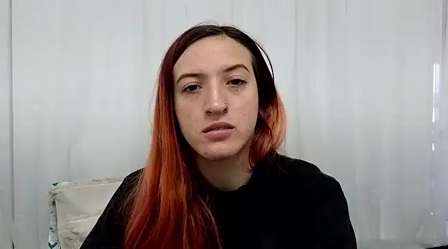Snapshot of ninaa_fox chatting on 02/13/25, 03:14 ninaa fox online show from 02/13/25, 03:14
