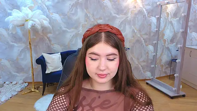 NicoleFoxery online show from 11/15/25, 06:15