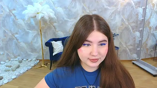 NicoleFoxery online show from 11/19/25, 03:39