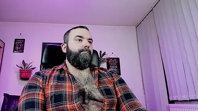 Snapshot of ChristophJules chatting on 03/02/25, 12:31 ChristophJules online show from 03/02/25, 12:31