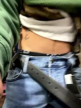 Snapshot of Prettyboiflaco chatting on 12/07/24, 04:58 Prettyboiflaco online show from 12/07/24, 04:58