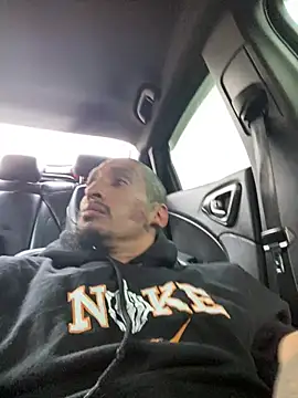 Snapshot of Prettyboiflaco chatting on 12/12/24, 02:55 Prettyboiflaco online show from 12/12/24, 02:55