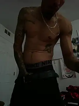 Snapshot of Prettyboiflaco chatting on 12/26/24, 04:58 Prettyboiflaco online show from 12/26/24, 04:58