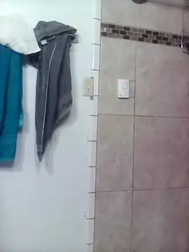 Snapshot of Prettyboiflaco chatting on 01/04/25, 12:59 Prettyboiflaco online show from 01/04/25, 12:59