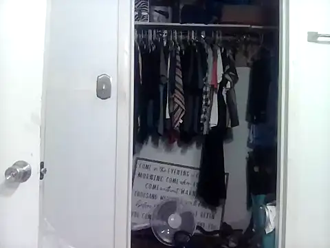 Snapshot of Prettyboiflaco chatting on 01/11/25, 12:55 Prettyboiflaco online show from 01/11/25, 12:55