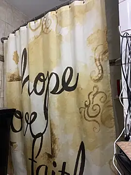 Snapshot of Prettyboiflaco chatting on 01/31/25, 08:43 Prettyboiflaco online show from 01/31/25, 08:43