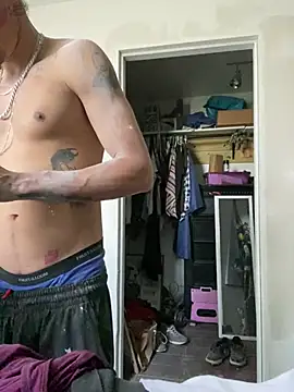 Snapshot of Prettyboiflaco chatting on 02/03/25, 10:43 Prettyboiflaco online show from 02/03/25, 10:43