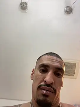 Snapshot of Prettyboiflaco chatting on 02/13/25, 11:17 Prettyboiflaco online show from 02/13/25, 11:17