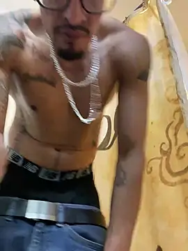 Snapshot of Prettyboiflaco chatting on 03/01/25, 07:30 Prettyboiflaco online show from 03/01/25, 07:30