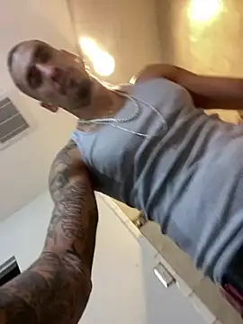 Snapshot of Prettyboiflaco chatting on 03/09/25, 07:45 Prettyboiflaco online show from 03/09/25, 07:45