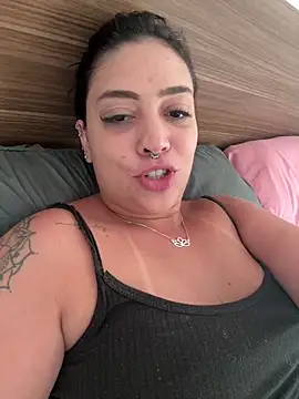 Snapshot of NathFox chatting on 02/19/25, 06:00 NathFox online show from 02/19/25, 06:00