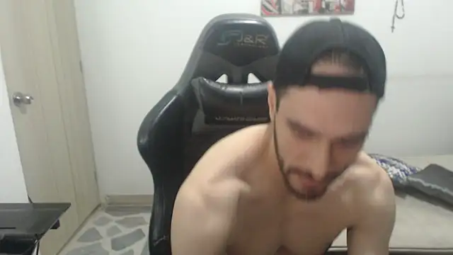 Snapshot of samuelgarcia_ chatting on 10/20/25, 08:59 samuelgarcia online show from 10/20/25, 08:59