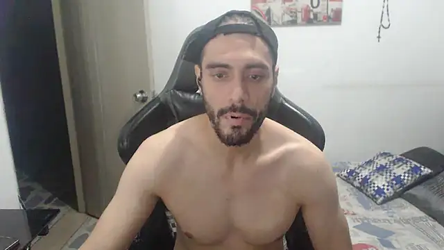 Snapshot of samuelgarcia_ chatting on 10/25/25, 08:55 samuelgarcia online show from 10/25/25, 08:55