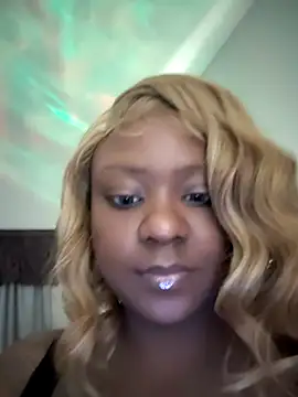 Snapshot of 6lue6a6y69 chatting on 03/18/25, 03:42 6lue6a6y69 online show from 03/18/25, 03:42