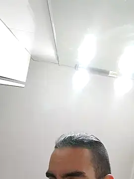 TommyMomentum online show from 01/16/25, 05:32