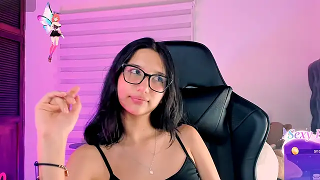 Luniverse online show from 01/15/25, 01:34