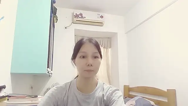 Snapshot of Asiannina chatting on 09/17/25, 08:05 Asiannina online show from 09/17/25, 08:05