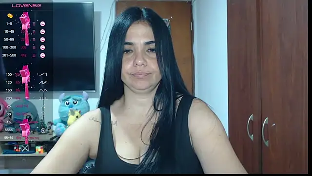 Snapshot of selena_ferri chatting on 01/04/25, 08:59 selena ferri online show from 01/04/25, 08:59