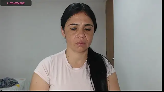 selena ferri online show from 10/20/25, 08:42