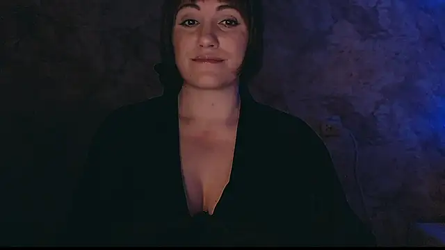 Snapshot of _letty_ chatting on 03/08/25, 10:13 letty online show from 03/08/25, 10:13