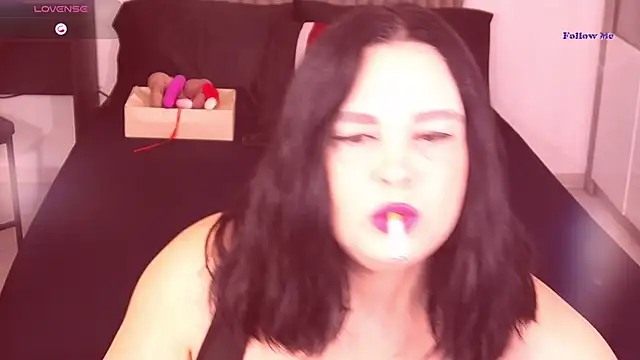 Alenny11 online show from 10/13/25, 03:06