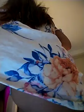 Colombiana219 online show from 10/12/25, 02:21