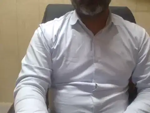 hairymaster95 online show from 02/06/25, 11:10