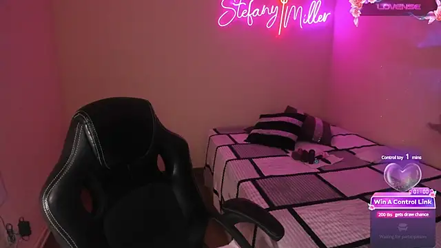 Snapshot of stefany_miller77 chatting on 02/27/25, 03:15 stefany miller77 online show from 02/27/25, 03:15