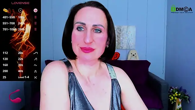 Snapshot of Nia_Smithh chatting on 03/01/25, 01:07 Nia Smithh online show from 03/01/25, 01:07