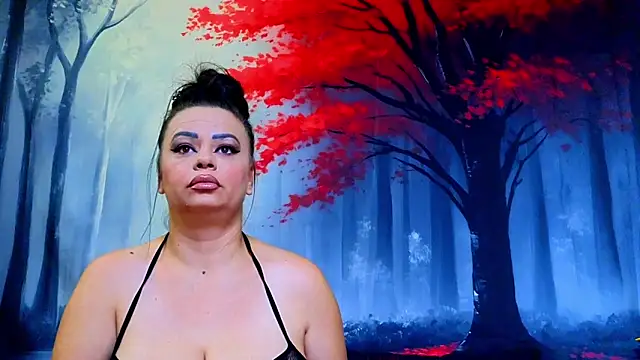 ElizabethEven online show from 10/13/25, 09:37