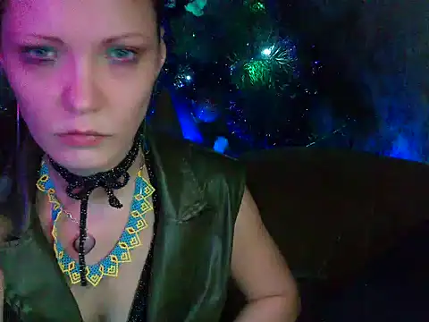 WildMissNiks online show from 12/24/24, 11:38