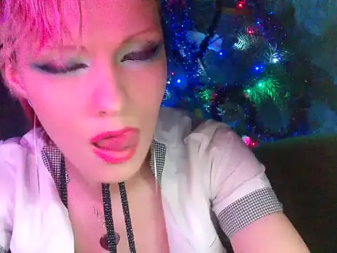 WildMissNiks online show from 12/24/24, 02:44
