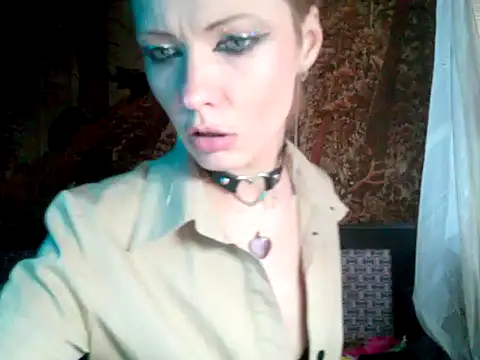 WildMissNiks online show from 01/21/25, 01:22