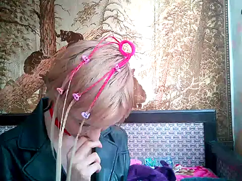 WildMissNiks online show from 02/25/25, 11:19