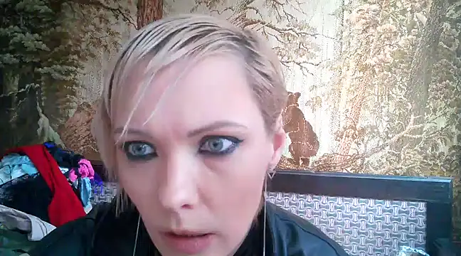 WildMissNiks online show from 03/02/25, 10:35