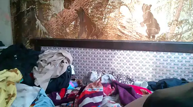 WildMissNiks online show from 03/12/25, 07:57