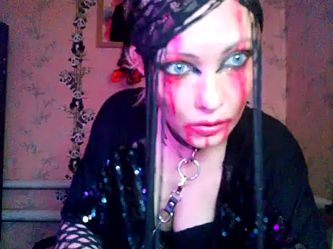 WildMissNiks online show from 10/31/25, 10:16