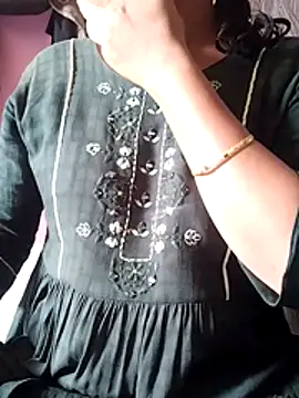 Snapshot of Yoursejal chatting on 11/14/25, 08:57 Yoursejal online show from 11/14/25, 08:57