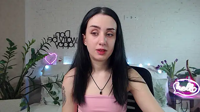Snapshot of FranceskoJones chatting on 02/13/25, 08:45 FranceskoJones online show from 02/13/25, 08:45