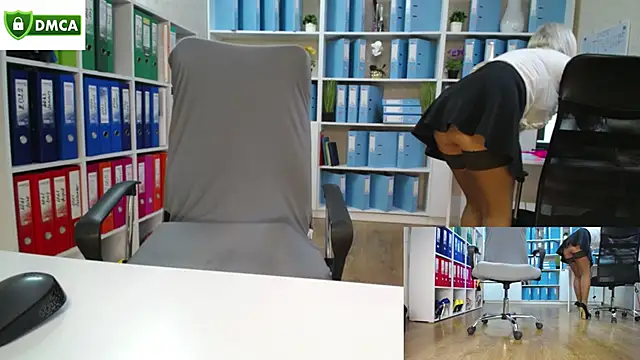 secret-office online show from 10/23/25, 05:18