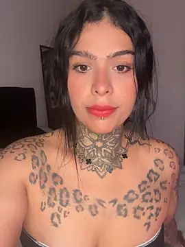 curvyliciousss online show from 01/10/25, 11:50